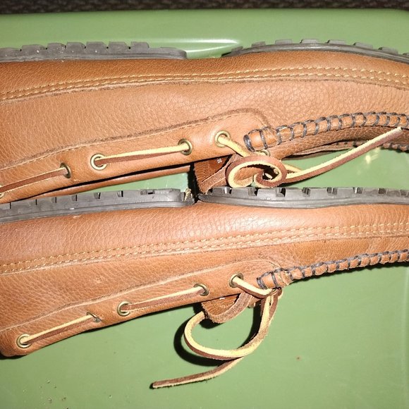 MINNETONKA Moosehide Weekender Leather size 10.5